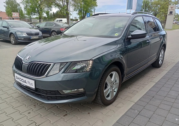 Skoda Octavia cena 57900 przebieg: 131271, rok produkcji 2019 z Ustroń małe 466
